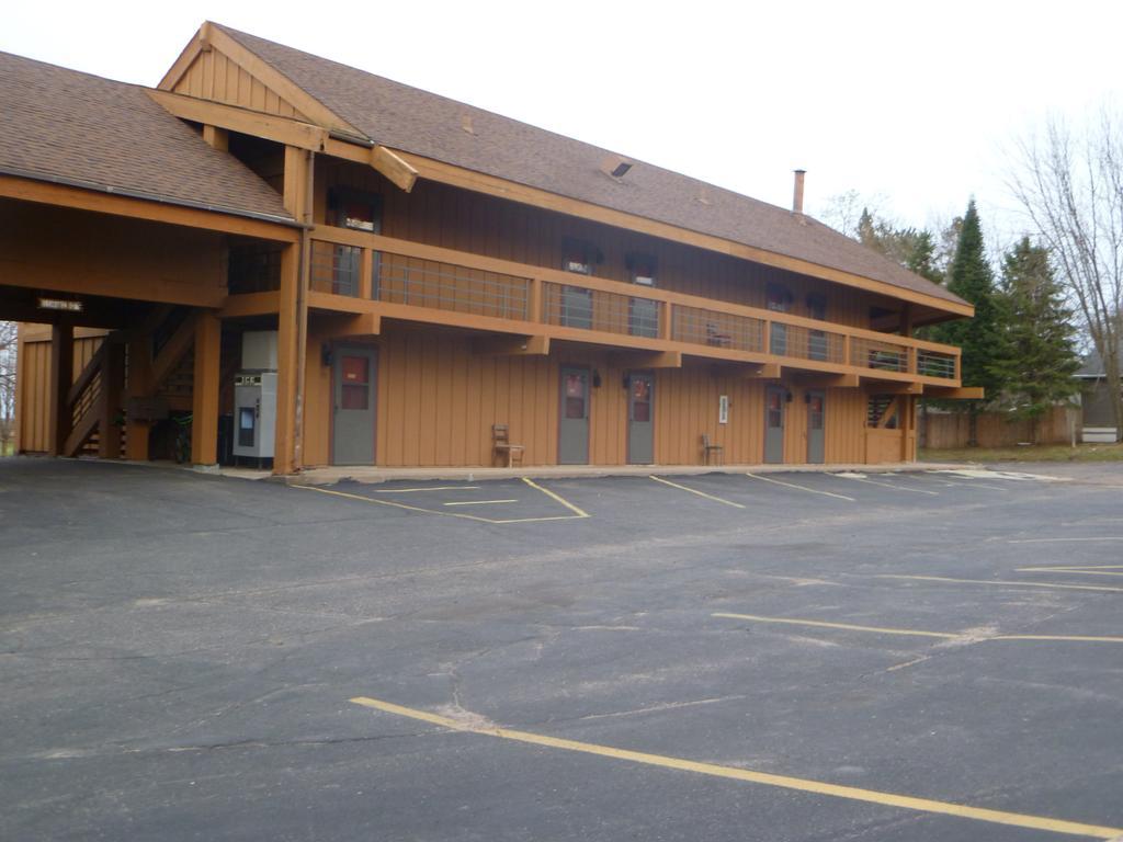 Timber Inn Motel Phillips Zewnętrze zdjęcie