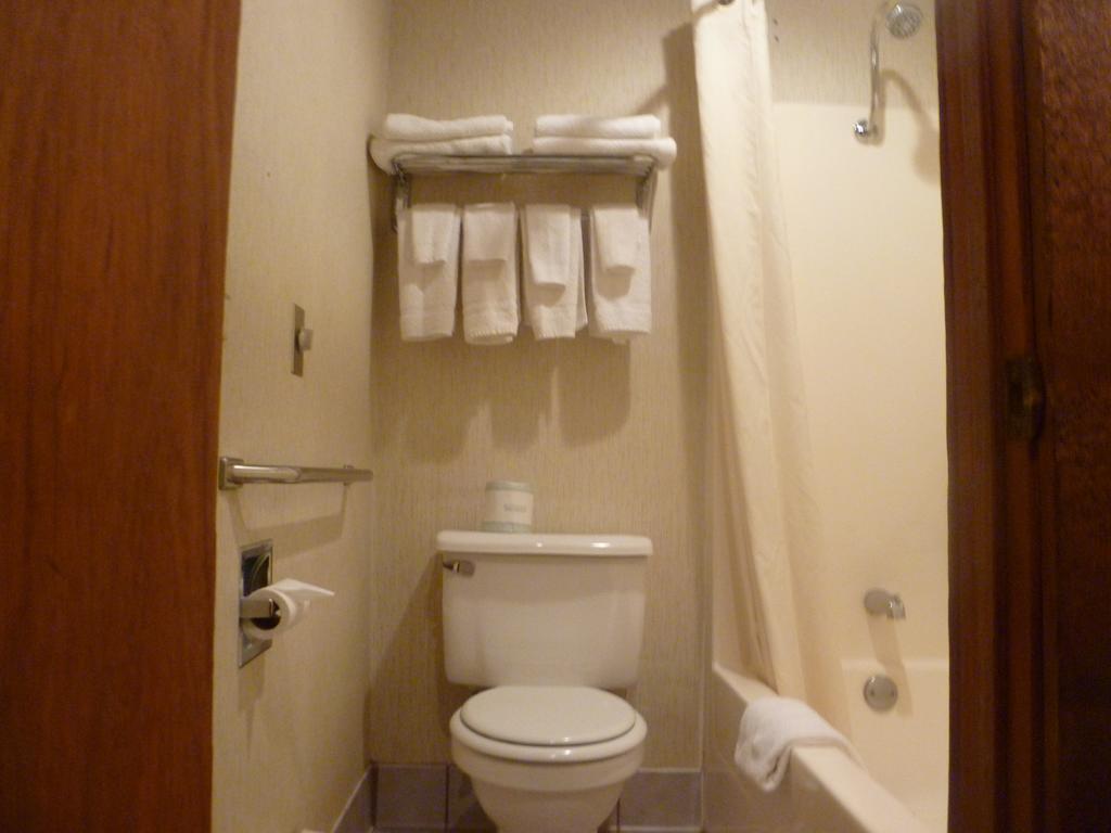 Timber Inn Motel Phillips Zewnętrze zdjęcie